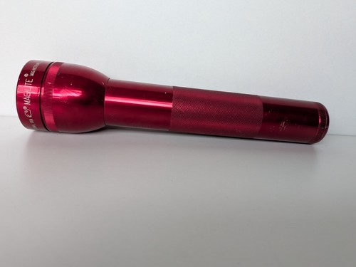 Maglite red anodized aluminum - red,