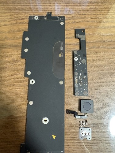 Apple macbook air logic - macbook,
