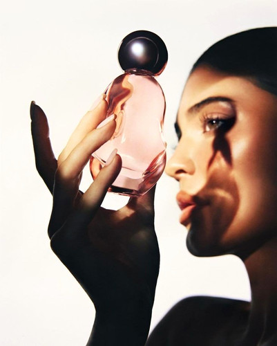 Kylie jenner cosmic - jenner, de
