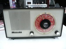 Vintage 1950s Philips Model B2G81U Valve Radio