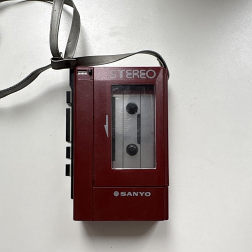 Sanyo vintage portable - vintage,