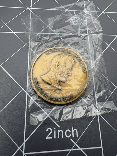 Abraham lincoln bronze - lincoln, 2”