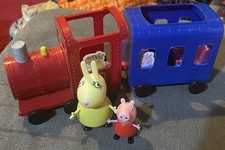 Peppa Pig Miss Rabbit's Train