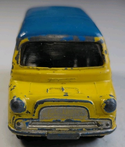 Corgi 422 bedford van yellow - 422,