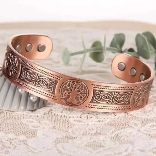 Magnetic solid pure - solid, copper
