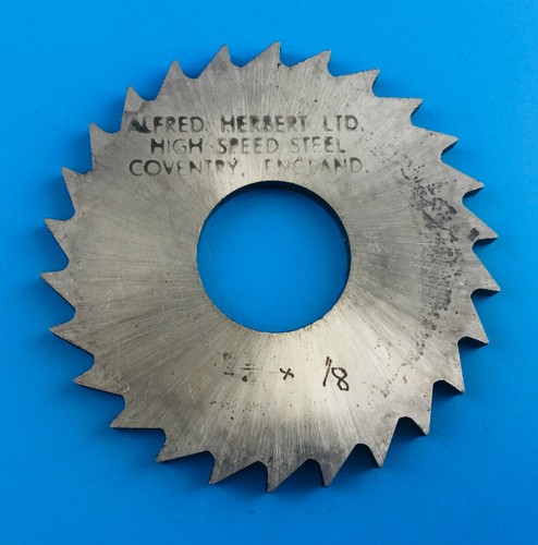 Hss slitting saw x 1 - saw, 1/8"