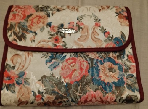Floral fold out - floral, travel