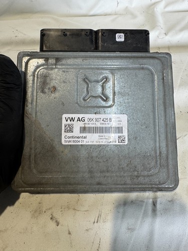 Audi seat petrol - vw,