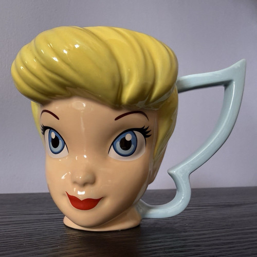 Disney tinker bell head - 3d,