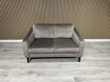 John lewis bailey style - lewis,