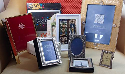 Lot picture frames include - lot,