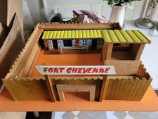 Vintage Fort Cheyenne Vintage