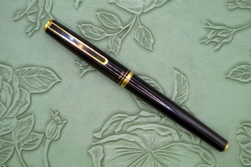 Vintage pilot black - pilot,