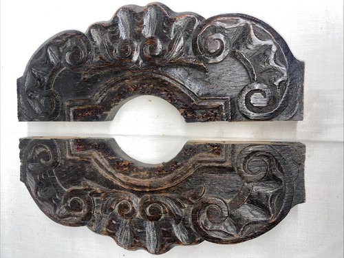 Carved oak panels - carved, pediment