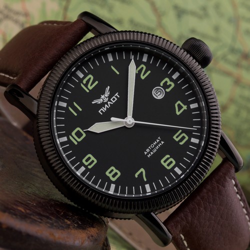 Pilot fighter ww2 retro 43mm - fighter,