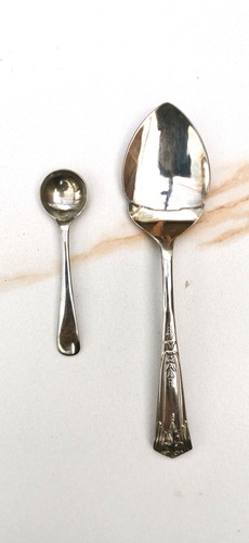 Two antique spoons jggs - antique,