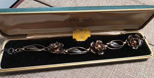 Krementz 1940 flower bracelet - 1940,