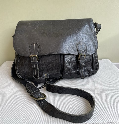 Radley black leather messenger - radley,