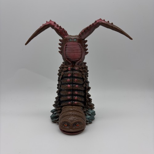 Ultraman twin tail kaiju - -,