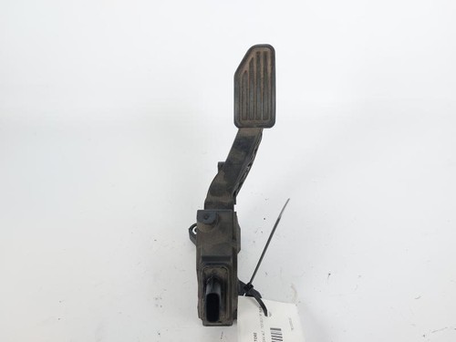 781100d110 toyota yaris - yaris, iii