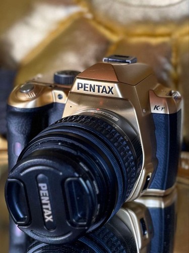 Rare gold pentax dslr - pentax,