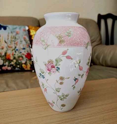 Vintage wedgwood rosehip - wedgwood, "rosehip"