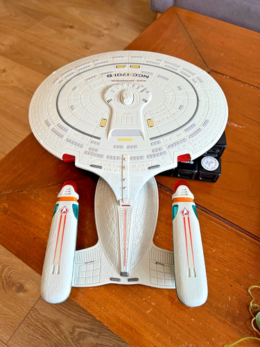 Star trek uss enterprise - star,