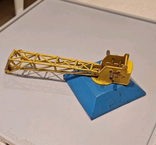 Dinky toys 752 goods - toys,