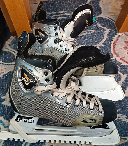 Ccm vector senior ice - ccm,