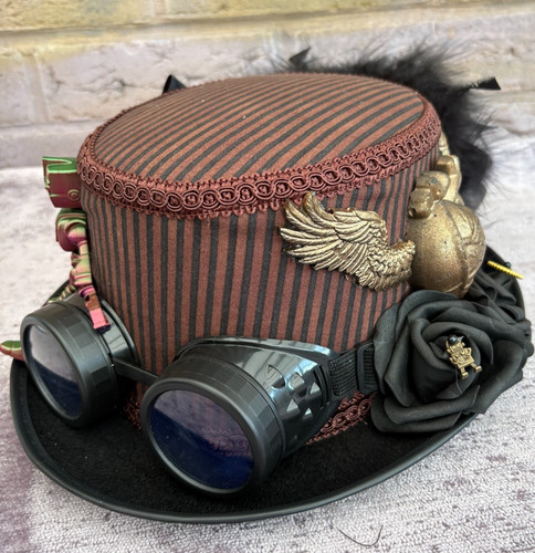 Stunning brown stripe - stunning,