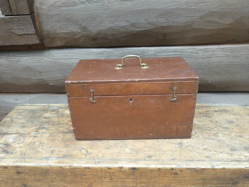 Antique primitive brown - primitive,