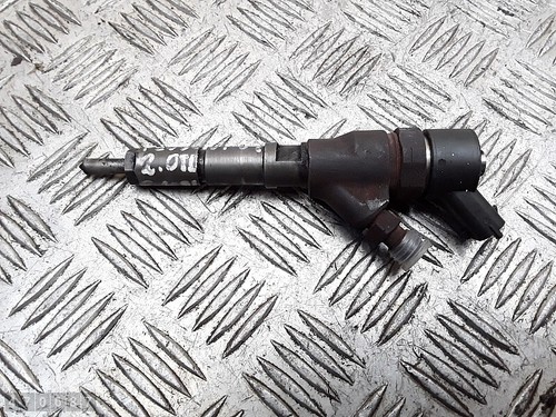 2004 peugeot 607 injector - 2004,
