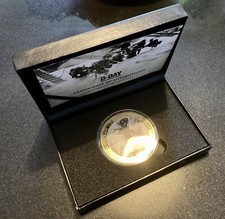 2014- 24ct Gold Plated -65mm £5 Five Pound Coin - 70th Anniversary, D Day Boxed.