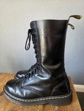 The Original DR DOC MARTENS -