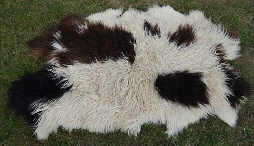 Long hair vintage sheepskin - long,