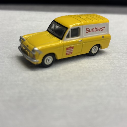 Oxford diecast ford anglia - oxford,
