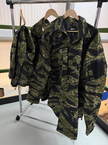 Arktis tiger strip full - tiger,