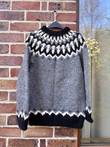Hand knitted icelandic style - hand,