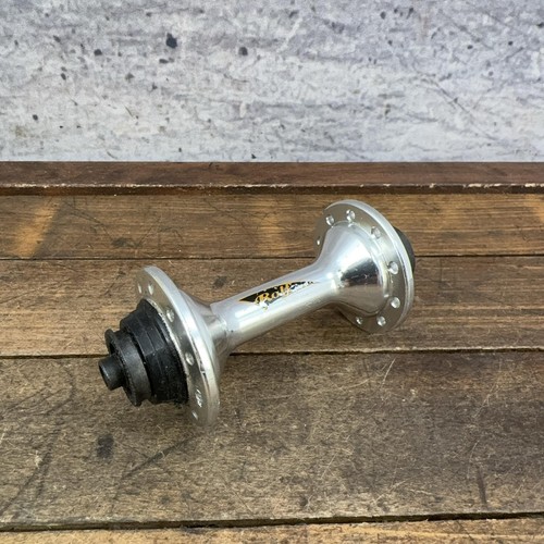 Vintage rolf front hub hole - front, 20