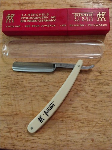 Cabbage cutter razor a - cutter,