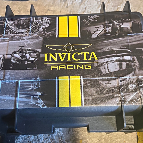 Case set invicta watches - case,