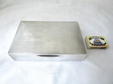 LARGE SOLID STERLING SILVER CIGAR/CIGARETTE/TRINKET BOX BIRMINGHAM 1969