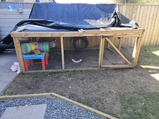 Rabbit Run Complete With Tunnel And Hutch