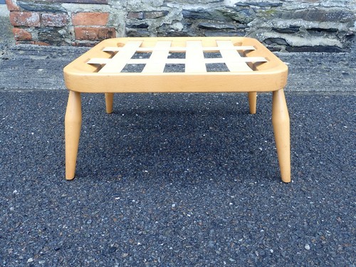 Ercol footstool light - , finish