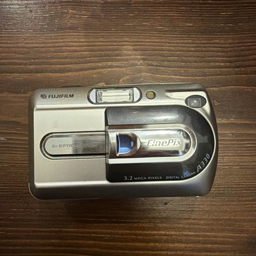Fujifilm digital camera - fujifilm,