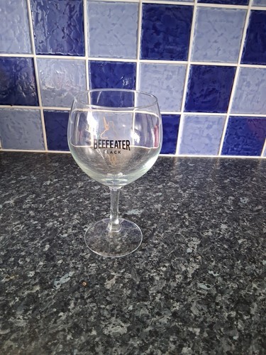 Beefeater gin balloon glass - beefeater, gin balloon
