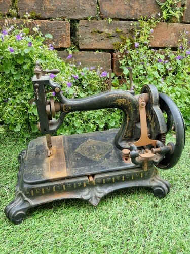 Atlas antique sewing machine - antique,