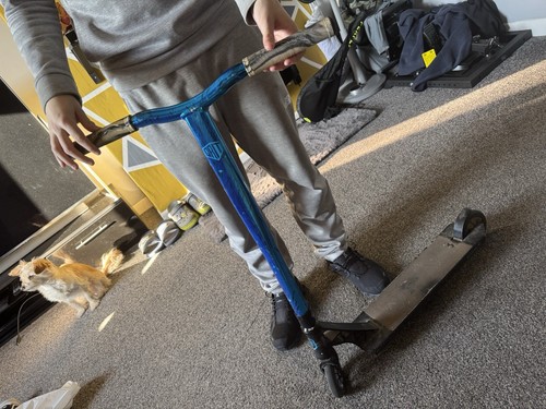 Grit blue and black - blue, stunt