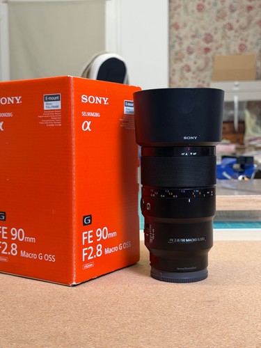 Sony 90mm macro - fe, f2.8