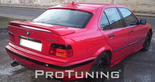 Rear window spoiler roof - rear,